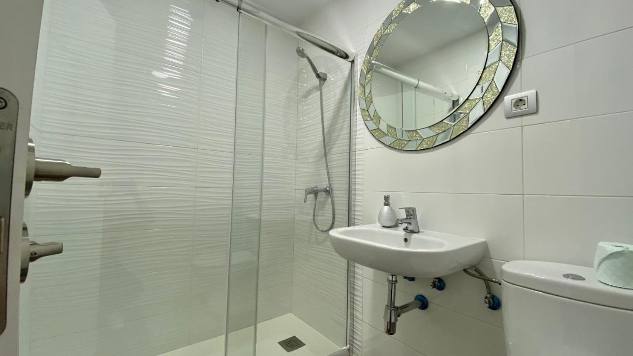 Piso Agradable, Confort Y Relax.. Excelente Para Tu Descanso คอร์ราเลโฮ ภายนอก รูปภาพ