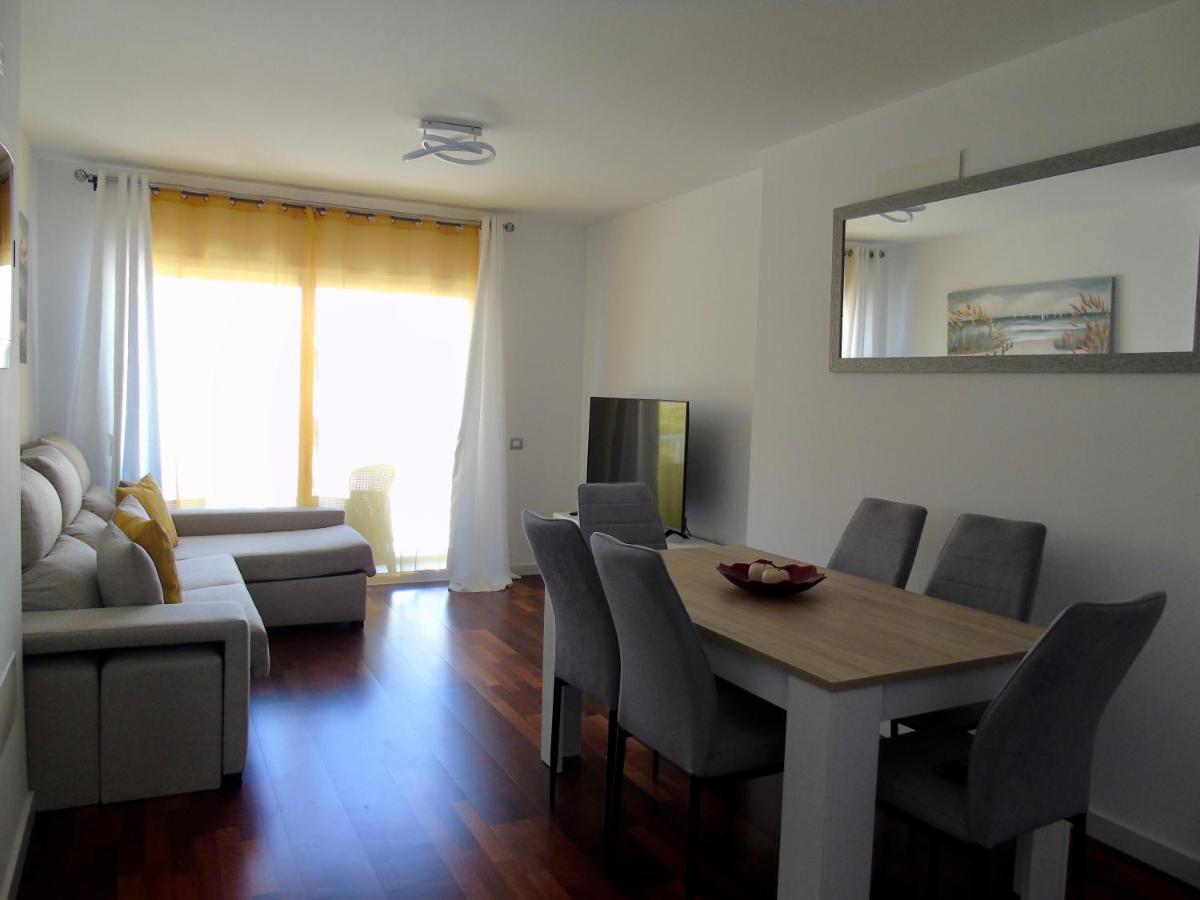 Piso Agradable, Confort Y Relax.. Excelente Para Tu Descanso คอร์ราเลโฮ ภายนอก รูปภาพ